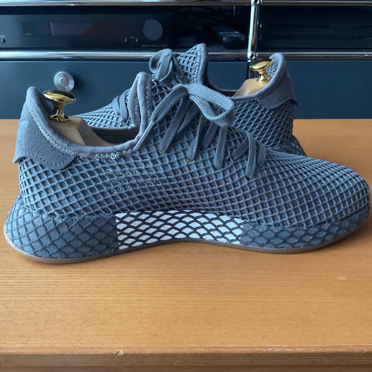 【美品】adidasアディダス／25.5cm／DEERUPT RUNNER／グレーの画像8