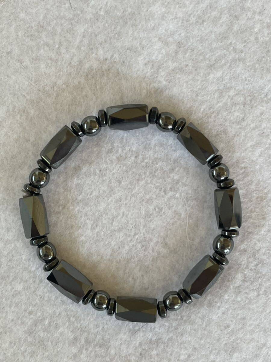 【2点セット】磁気ネックレス ブラック/ゴールド ブレスレット ブレス 黒 磁器 健康アクセサリー パワーストーン ヘマタイト天然石の画像10
