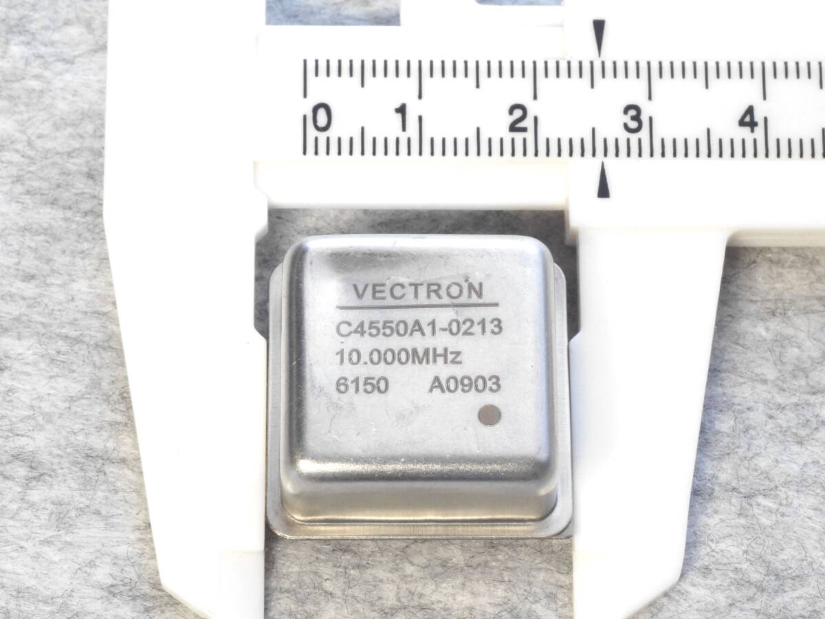 VECTRON C4550A1-0213 10MHz OCVCXO (恒温槽付電圧制御水晶発振器)　取り外し品・動作確認済み （ たぶんＳＣカット水晶 ）_画像4