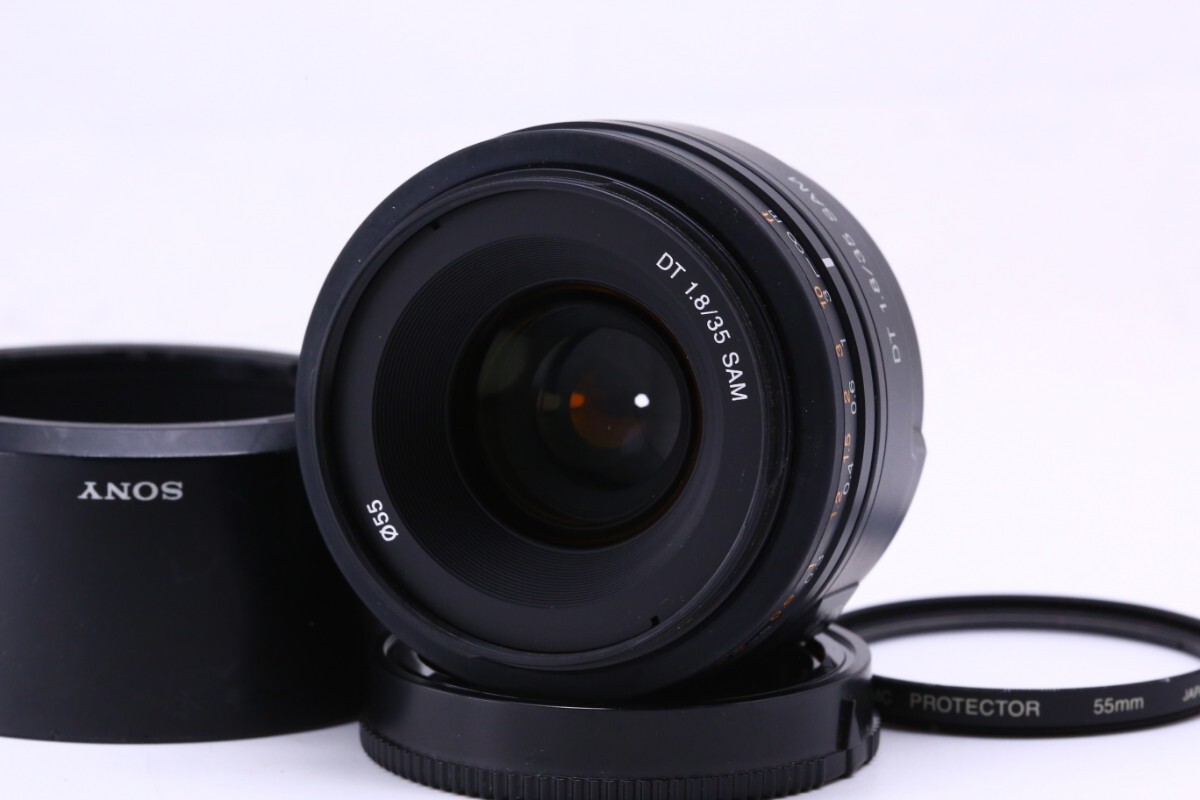 【極上美品】 SONY ソニー DT35mm F1.8 SAM SAL35F18 #12440の画像2