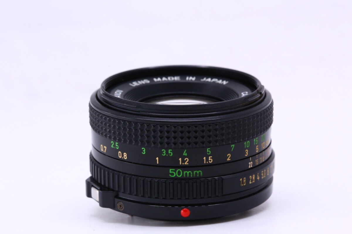 【ボディ極上品】Canon New F-1 アイレベル + New FD 50mm F1.8 MF一眼レフ フイルムカメラ ボディ レンズセット #1245212457の画像10