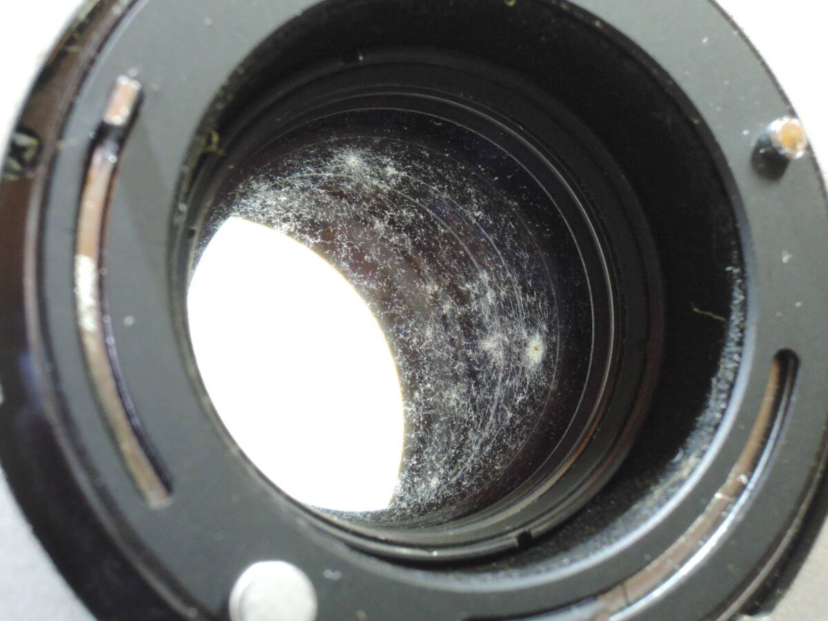 外観＆動作良好/カビ多い 大口径/望遠レンズ キヤノン／CANON LENS FD 135mm f2.5 後キャップ付 フード内蔵の画像8
