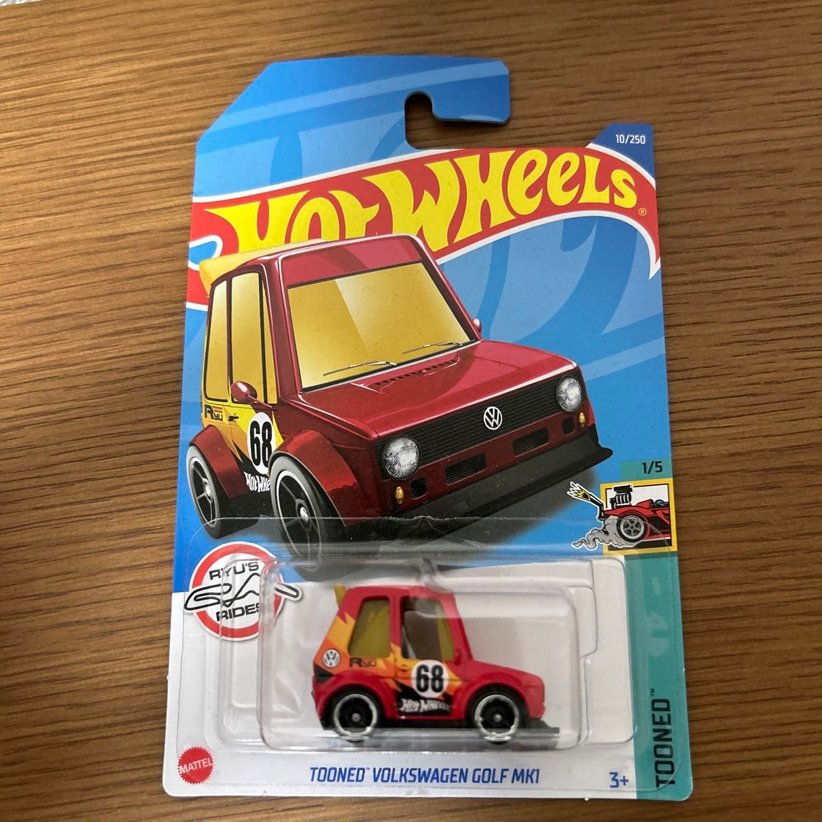 ホットウィール (Hot Wheels) ベーシックカー トューンド フォルクスワーゲン ゴルフ MK1 【3才~】 HHF03