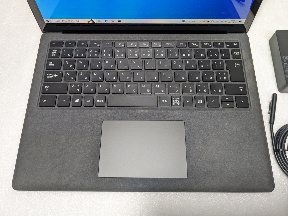 ■Microsoft Surface Laptop 2 1769 i5-8250U 8GB 256GB ノート パソコン PC ジャンクの画像2