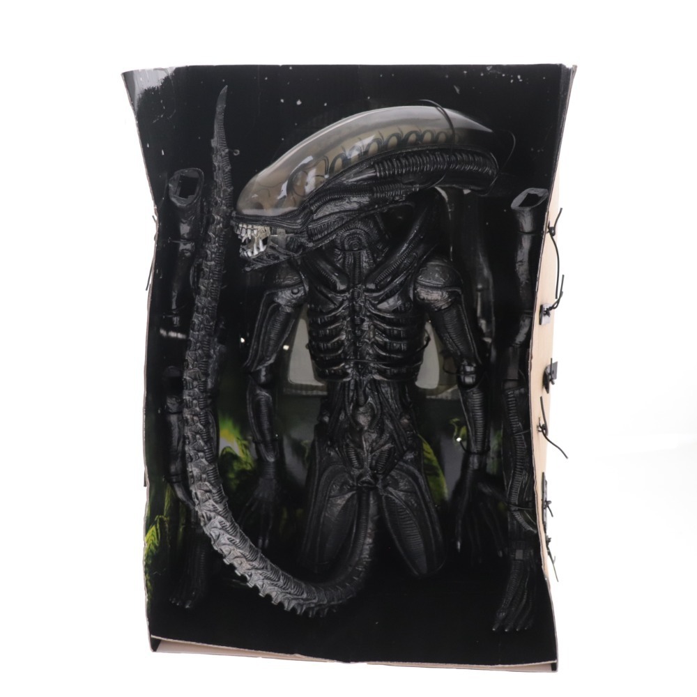 ■ ネカ REEL TOYS ALIEN エイリアン 18SCALE ACTION FIGURE フィギュア 箱付きの画像2