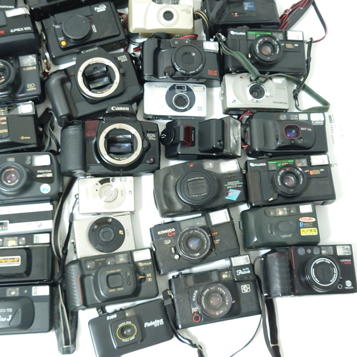 aaa）１円〜 ジャンクカメラまとめ売り 大量セット 光学 フィルムカメラ コンパクトカメラ MINOLTA Canon OLYMPUS PENTAX Nikonの画像5