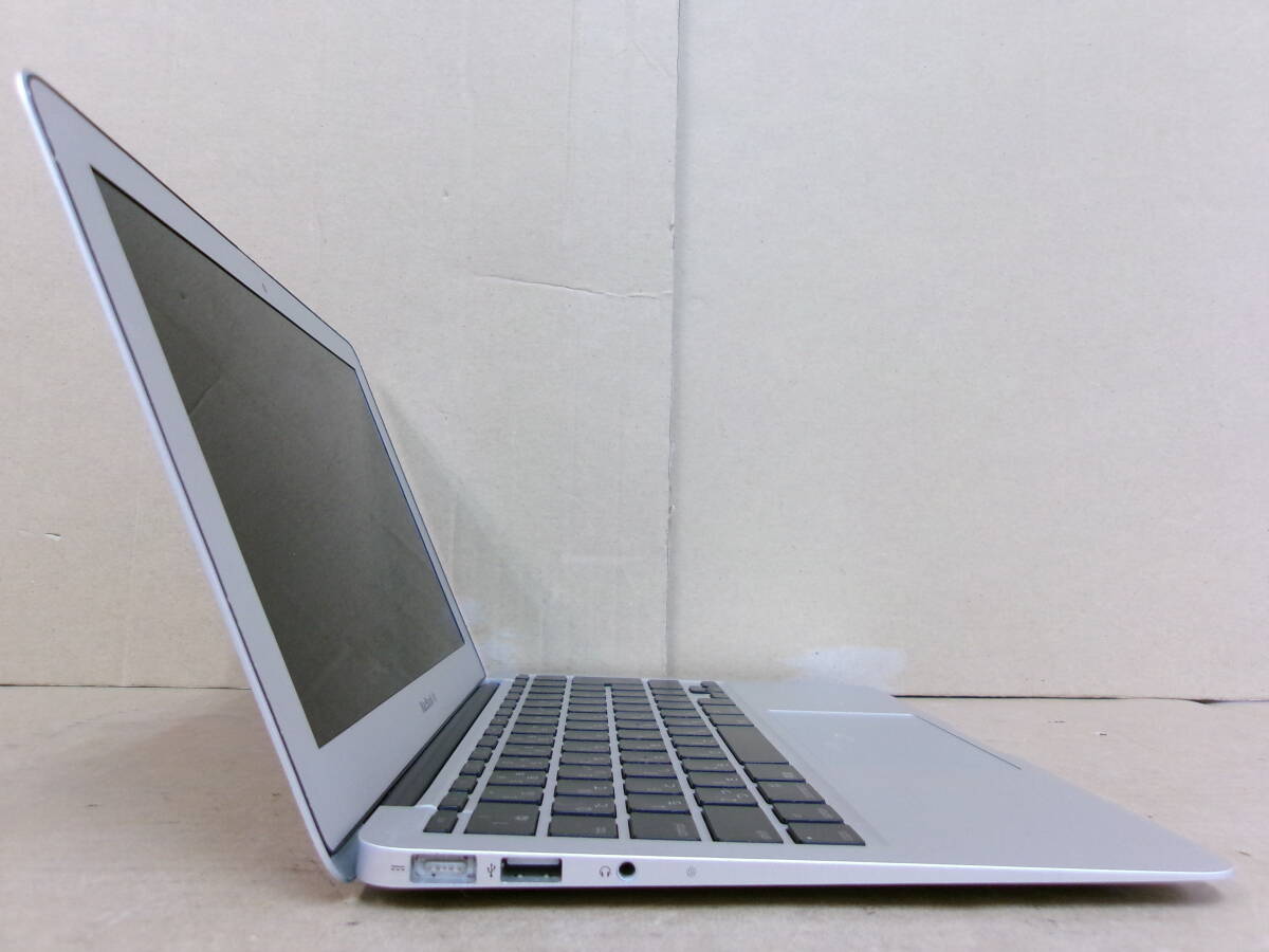 Apple MacBook Air A1370 ジャンクの画像6
