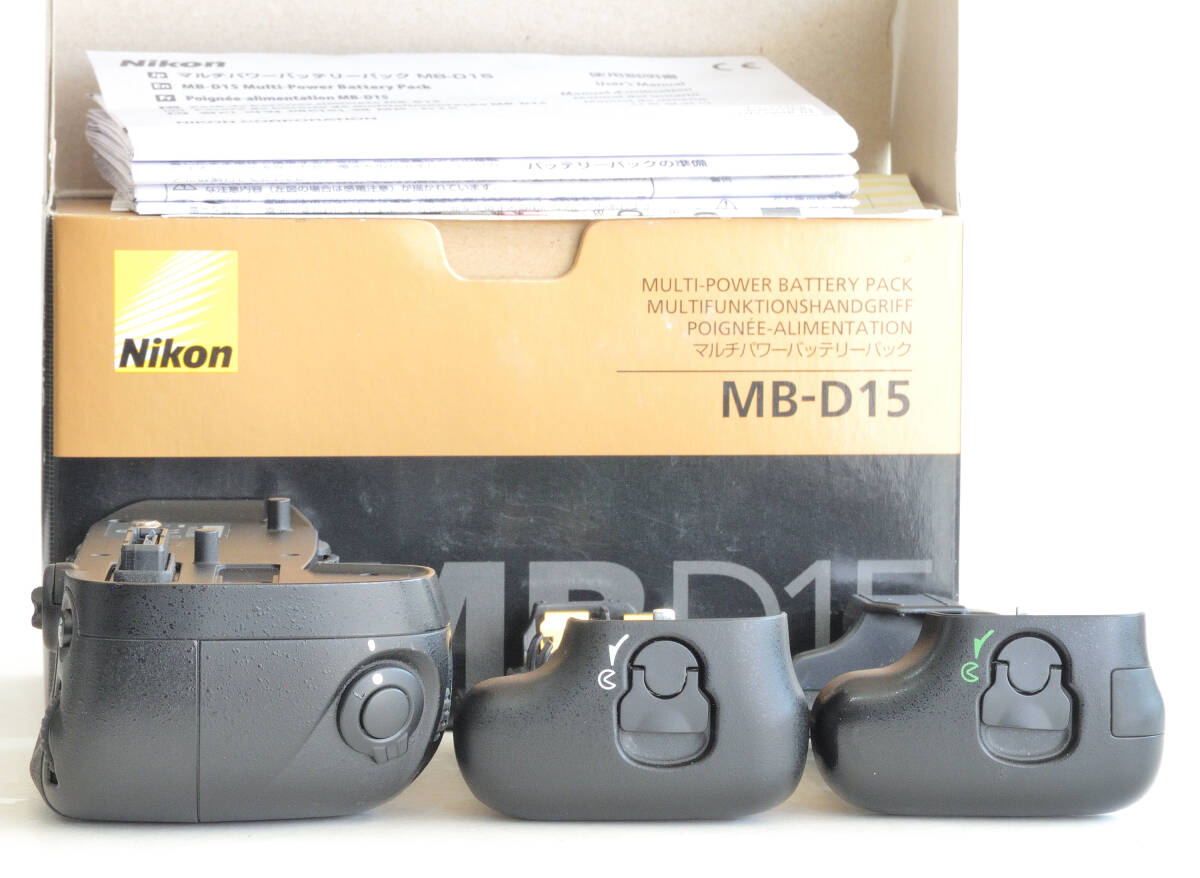 Nikon ニコン マルチパワーバッテリーパック MB-D15（中古品） 