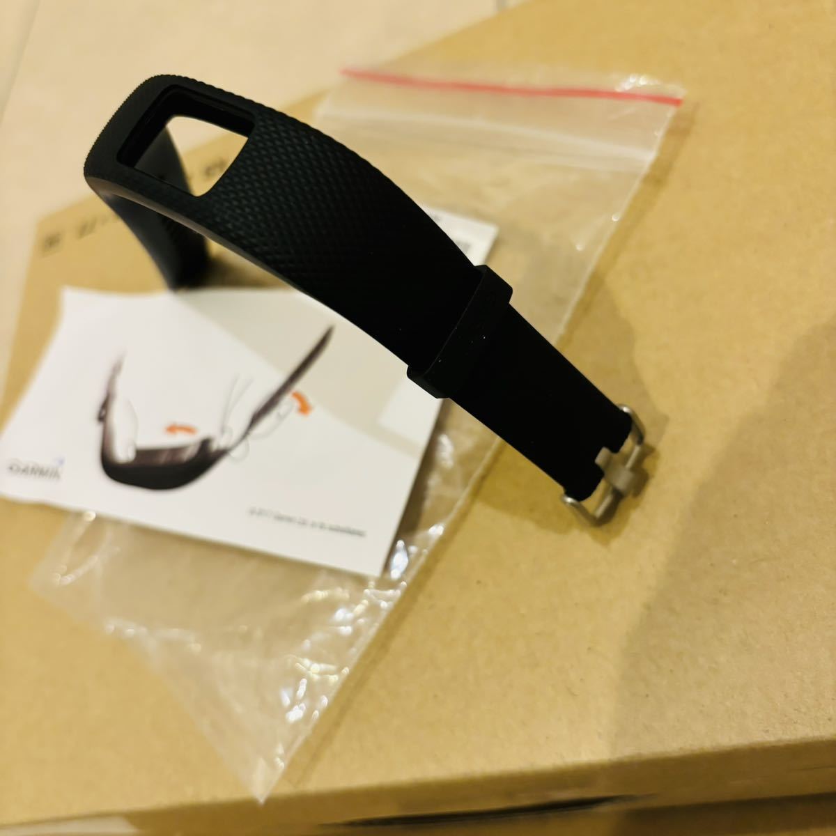 【１円～】開封済み未使用[Garmin ガーミン] vivofit 4 バンドのみ Bands, Black (Small/Medium), 010-12640-11の画像4