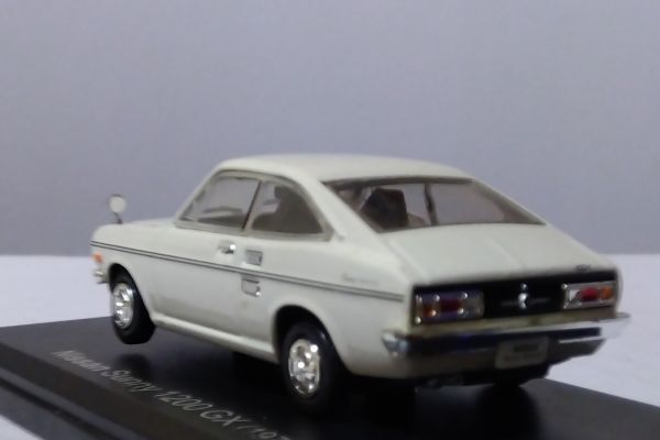 ★日産　サニー1200GX（1970）　　　1/43アシェット国産名車コレクション★_画像3