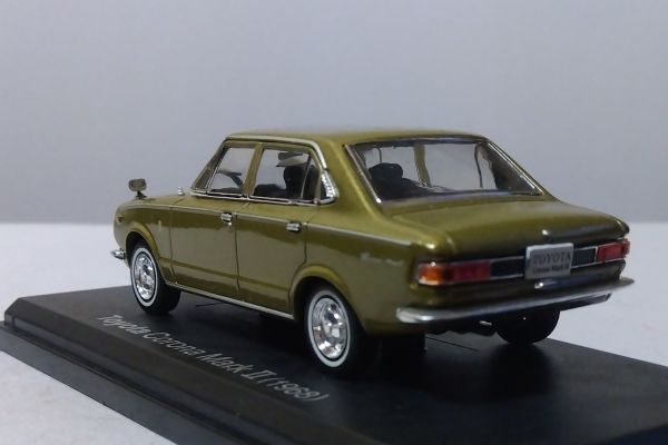 ★トヨタ コロナマークⅡ（1968）   1/43アシェット国産名車コレクション★の画像3