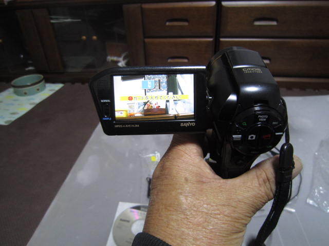 SANYO ハイビジョン対応 デジタルムービーカメラ Xacti (ザクティ) ブラック DMX-HD1010(K)中古品の画像4