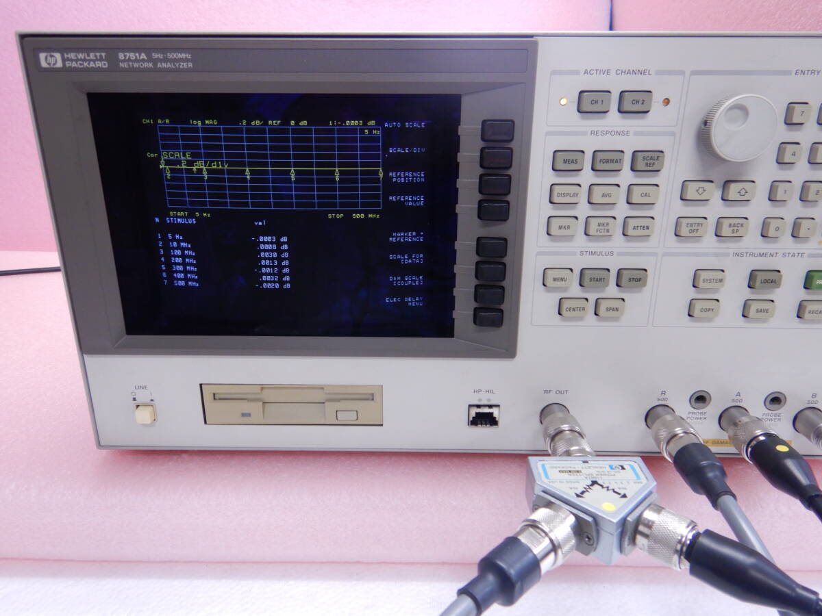 Network Analyzer HP Agilent 8751A 5Hz - 500MHzの画像6