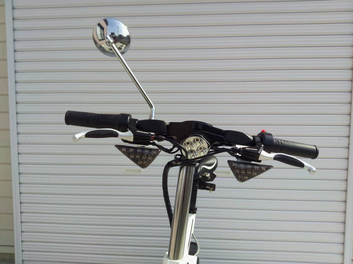折り畳み電動自転車 FE-BIKE ジャンク_フロントヘッドライト、ウインカー