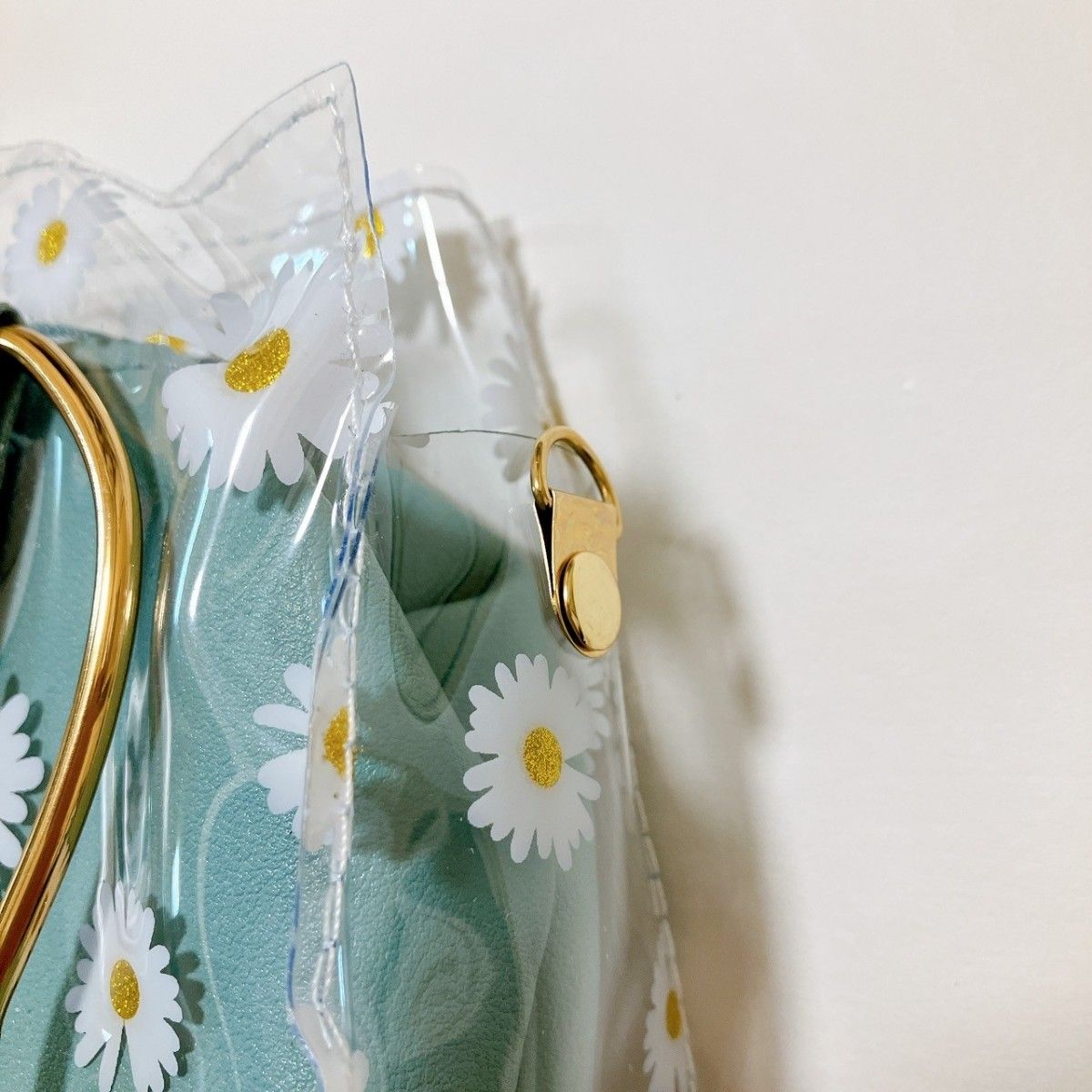【値下げ】猫型ハンドル　ハンドバッグ　ショルダーバッグ　猫　花柄　2WAY　ビニール素材　ミニバッグ