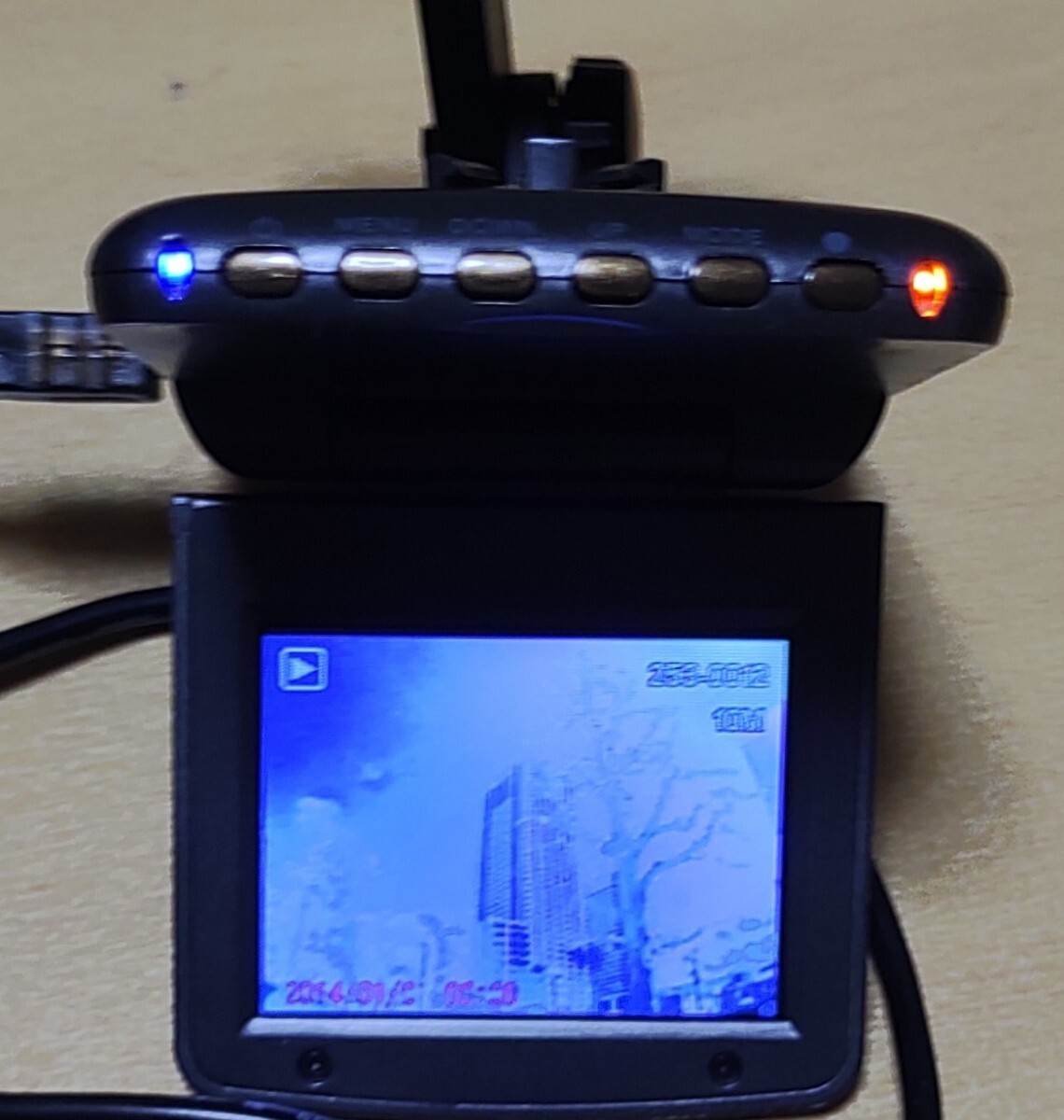 赤外線改造カメラ ドラレコ+SD 4GB+ホルダー FRC FT-DR ZERO2plus 動作 IR76 モノクロ 改造済 広角115° ドライブレコーダーの画像4