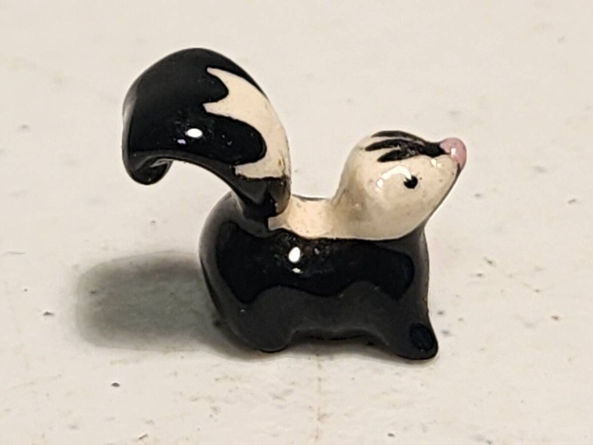 Hagen Renaker Miniature Ceramic Mini Early Baby Skunk Animal Figurine 1950's 海外 即決の画像5