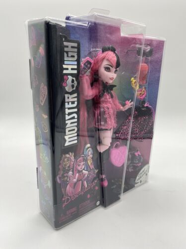 2022 MATTEL MONSTER HIGH DRACULAURA w/COUNT FABULOUS PET G3 REBOOT DOLL NEW 海外 即決_2022 MATTEL MONSTE 2