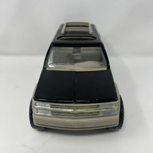 1996 NYLINT - 10" Long CHEVY TAHOE 1500 Used Metal & Plastic Car 海外 即決_1996 NYLINT - 10&quot; 2