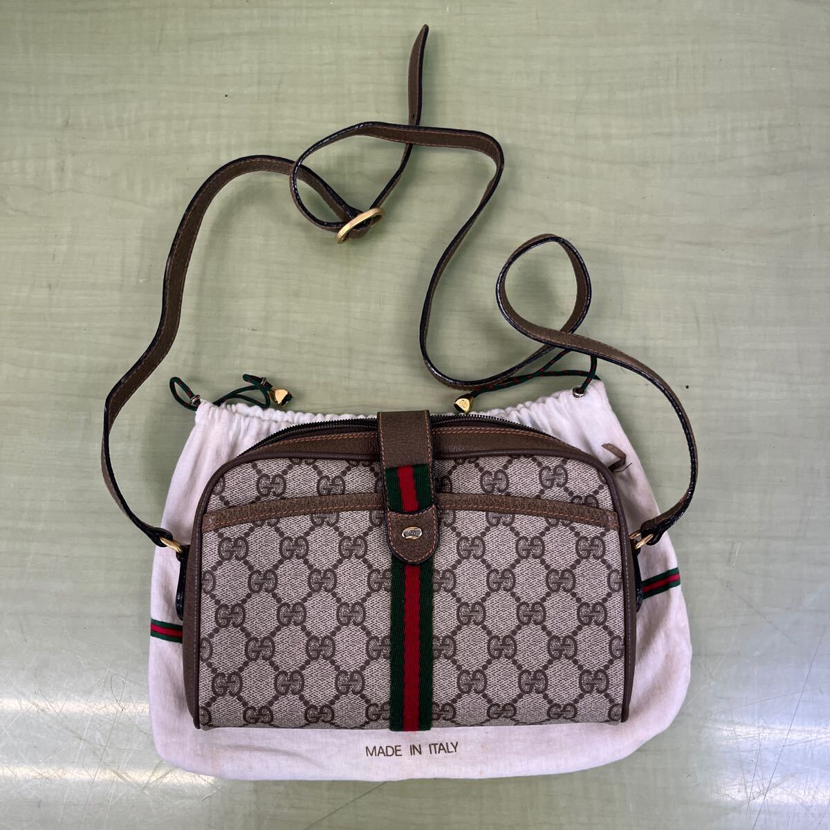 ★GUCCI グッチ オールドグッチ ショルダーバッグ 巾着袋付の画像1