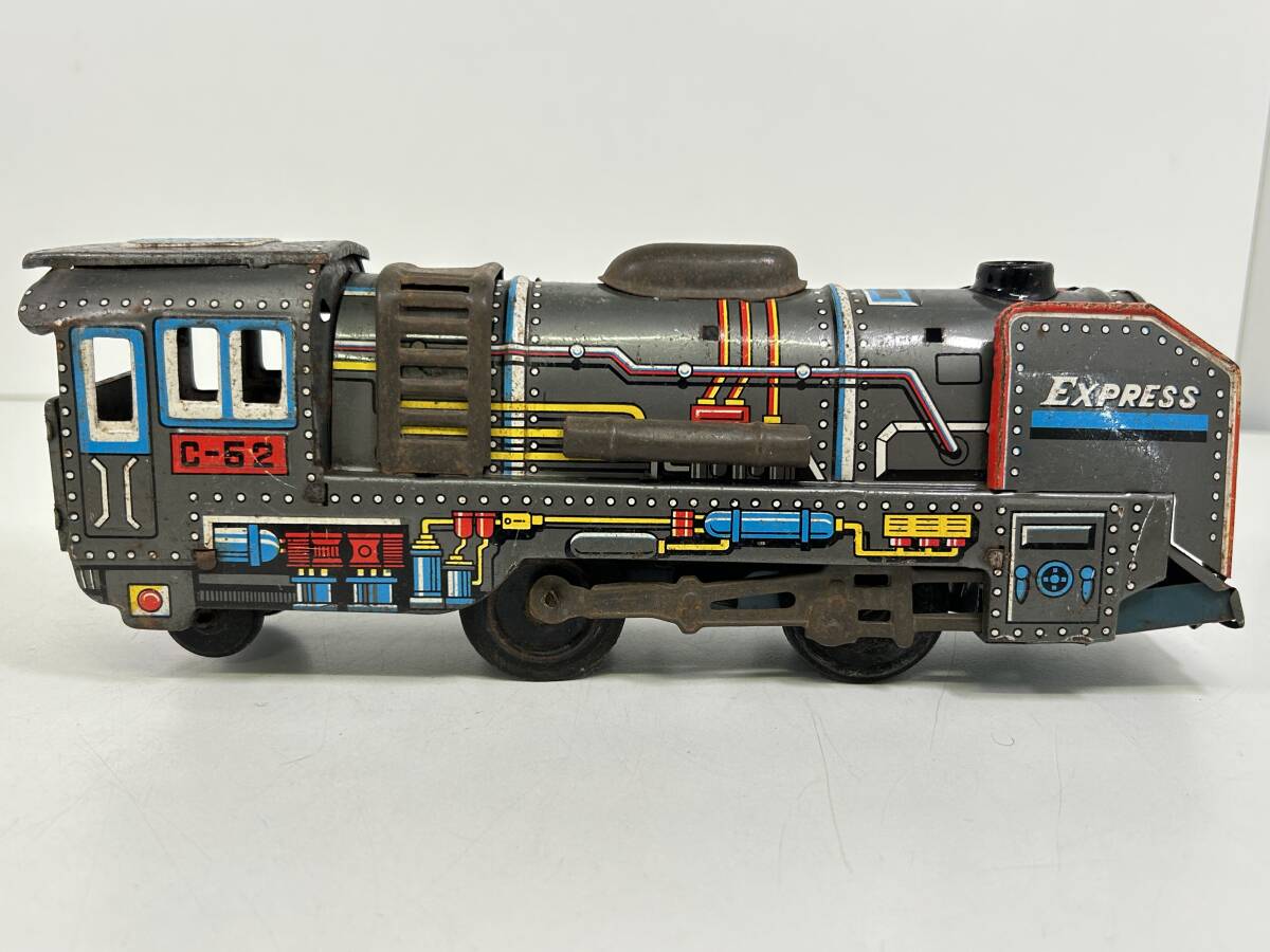 TN0603-143 2637【1円スタート】 米澤玩具 ブリキ 蒸気機関車 EXPRESS C-52 昭和レトロ 鉄道 模型 アンティークの画像3