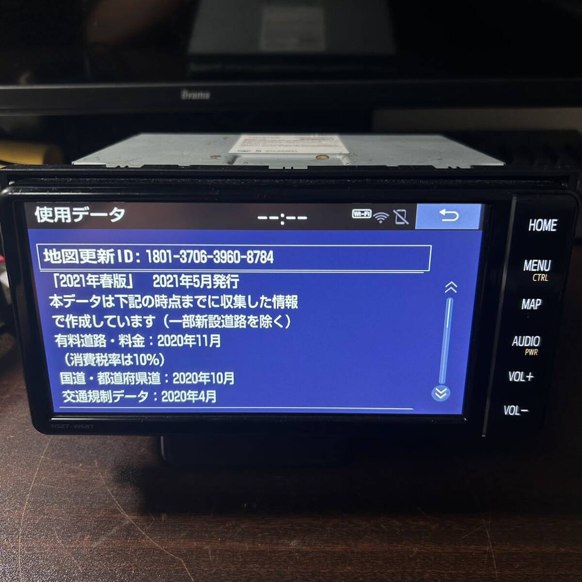 トヨタ純正 HDMIも使える☆ カーナビ SDナビ メモリーナビ NSZT-W68T CD DVDビデオ SD Bluetooth 地デジ フルセグ HDMI 接続ケーブル付き★の画像3