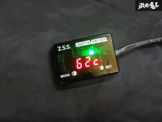 Z.S.S. 3in1 Digital Meter デジタルメーター 追加メーター 電圧 水温 油温 マルチメーター 汎用 在庫有 ZSS ☆_画像4