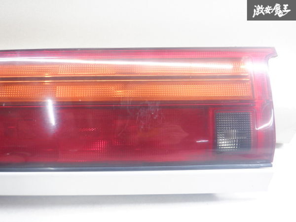 [ редкий! подлинная вещь ] Toyota оригинальный GS130 GS131 Crown модернизированные задние фонари задний фонарь задние фонари белый левый и правый в комплекте ICHIKOH 7311 полки 2M14