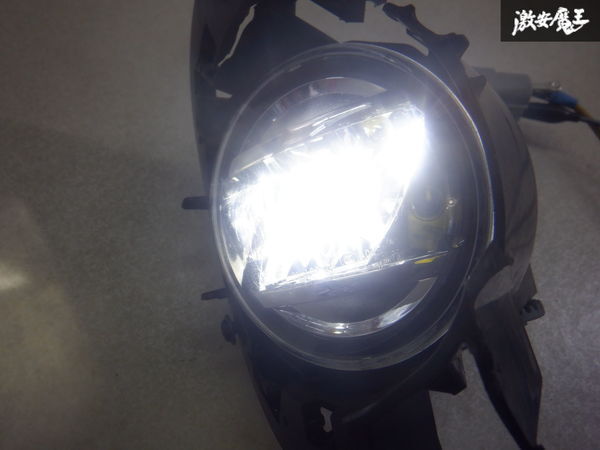 【点灯OK！】ダイハツ純正 LA800S LA810S ムーヴキャンバス LED フォグランプ フロント 左右セット KOITO 114-11092 棚2O24の画像8