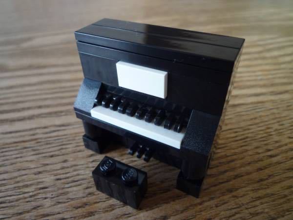 LEGO レゴ　 ★　ピアノ　★　美品_画像1