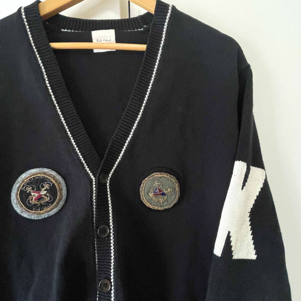  valuable money . era Karl hell m black emblem marine cotton cardigan cotton sleeve K knitting Pink House Kaneko Isao Karl Helmut