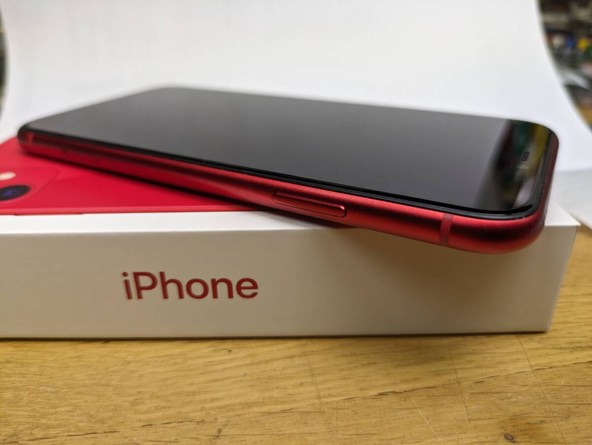 SIMフリー iPhone11 128GB PRODUCT RED 初期化済_画像8