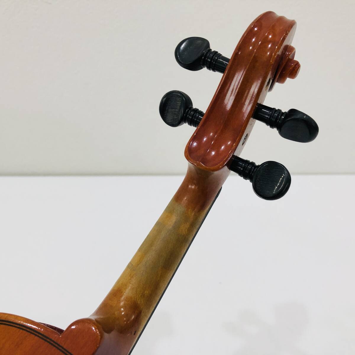 ●スズキ No.220 1/10 バイオリン SUZUKI ハードケース付き 弦楽器 ヴァイオリン Anno 1986 演奏 L1226の画像7