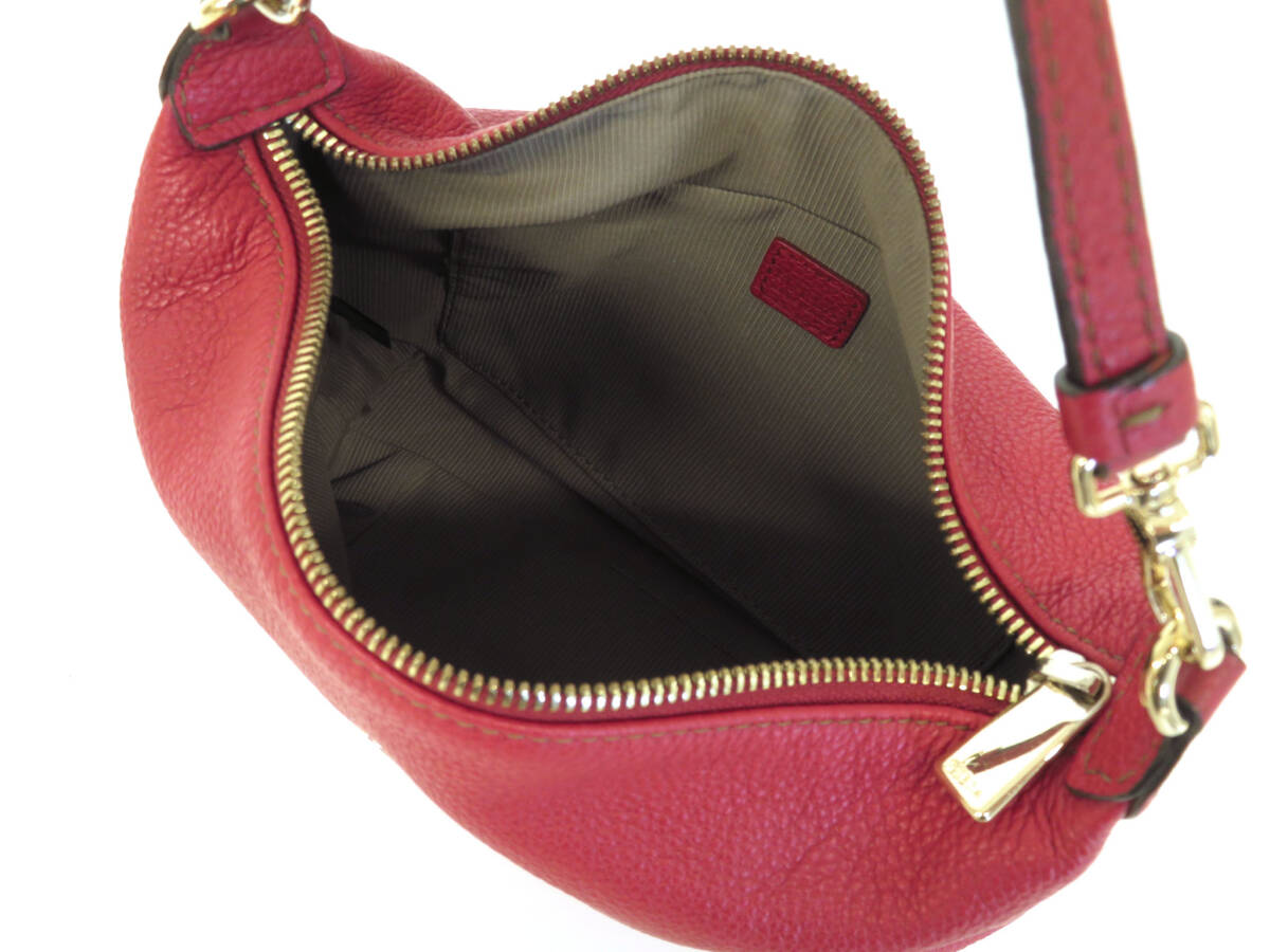 17354 美品 FURLA フルラ Sophie ソフィー メタルロゴ 本革 レザー ジップ G金具 2WAY ハンドバッグ ショルダーバッグ 鞄 赤 レディースの画像7