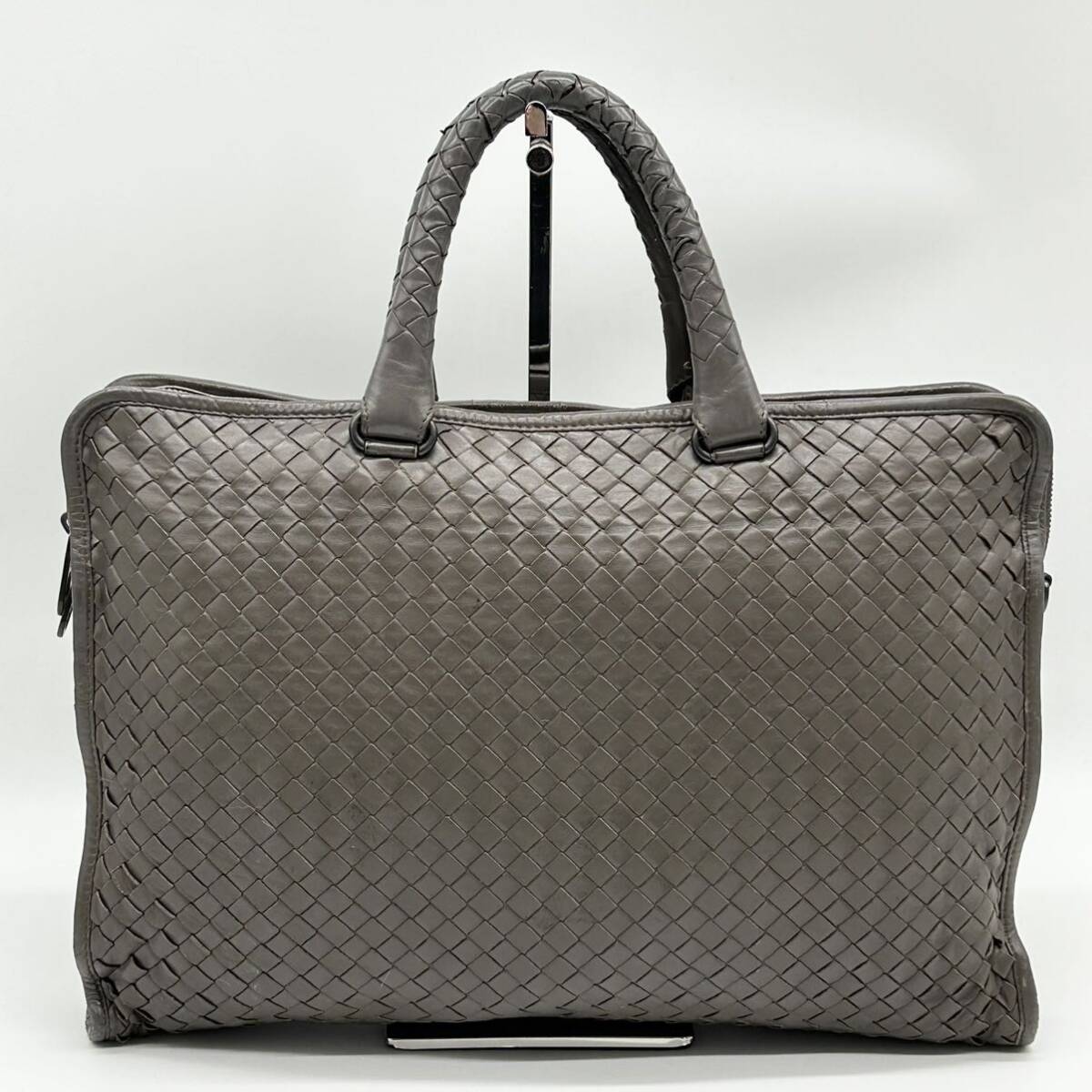 ●高級●BOTTEGA VENETA ボッテガヴェネタ ビジネスバッグ トートバッグ 鞄 かばん イントレチャート 編み込み A4 PC 本革 レザー ブラウンの画像2