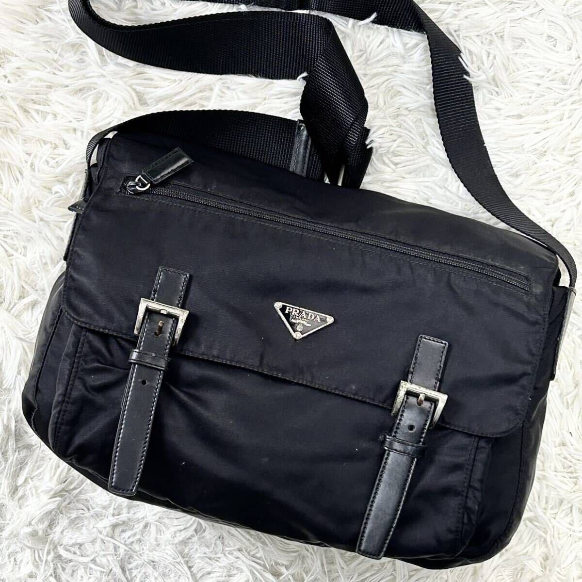 ●高級●PRADA プラダ メッセンジャーバッグ ショルダーバッグ 鞄 かばん 三角ロゴ プレート ナイロン レザー 斜め掛け可 黒 ブラックの画像1