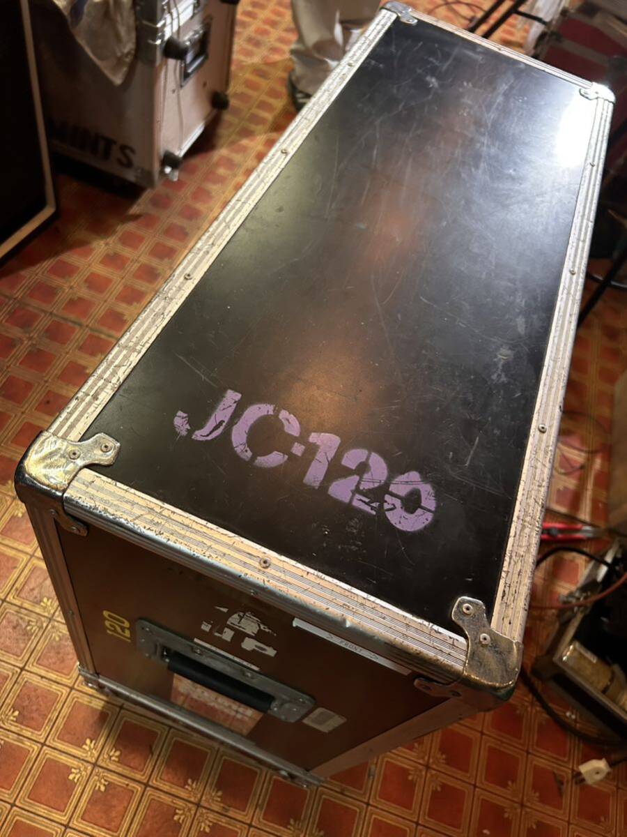 ROLAND Roland JC-120 JAZZ CHORUS-120