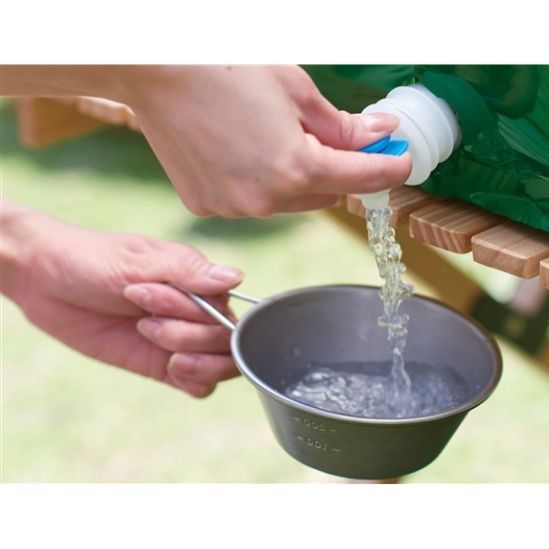 ②グリーン 2個 ウォーターバッグ　コック付　軽量　キャンプ　防災用品　マチ付　給水袋　給水タンク　避難用品　断水 非常用