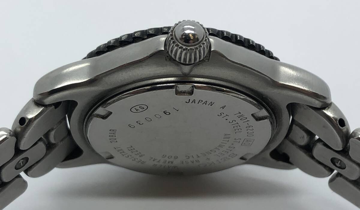 SEIKO セイコー PRESAGE プレサージュ 7N01-6230 クオーツ腕時計 時計 シルバーグレー文字盤 20BAR 稼働品の画像7