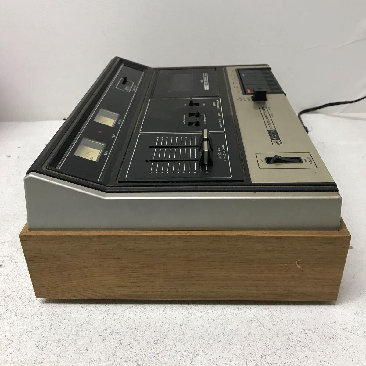 0419D Victor ビクター ステレオ カセットテープデッキ KD-655S オーディオ機器 昭和レトロ アンティーク STEREO CASSETTE TAPE DECKの画像6