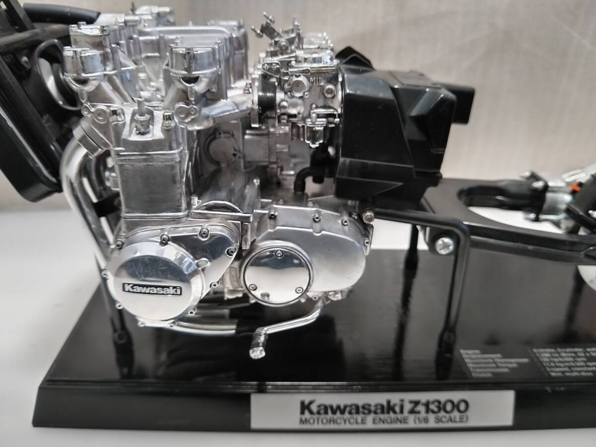 タミヤ 1/6 カワサキ　Kawasaki Z1300 エンジン 組立済品 　MOTORCYCLE ENGINE　 バイク　 オートバイ_画像9