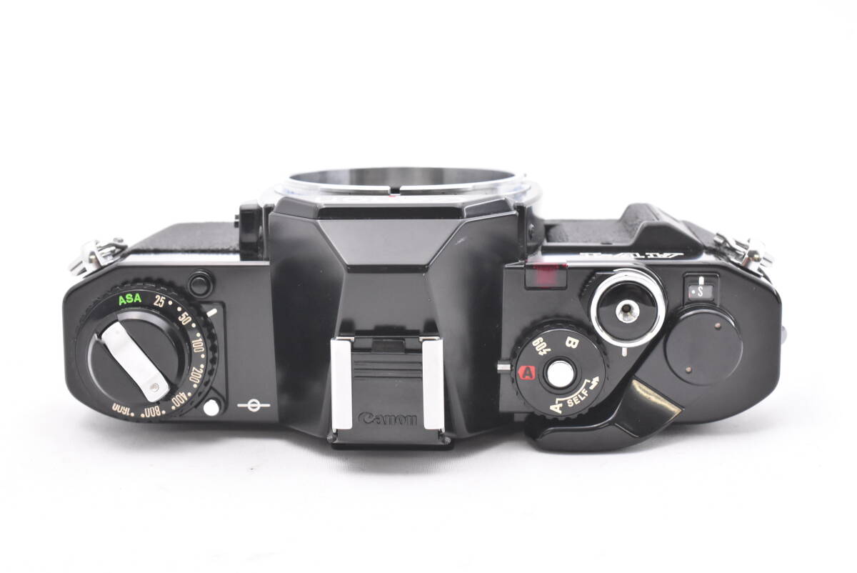 【訳あり】Canon キャノン AV-1 ブラック 一眼フィルムカメラ ボディ(t6983)_画像4