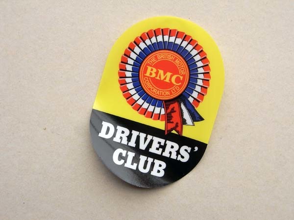 BMC ドライバーズ クラブ　ウィンドーステッカー　1960年代　内貼り　BMCミニ、モーリス・マイナー、ADO16 など_粘着剤が付いた面の画像