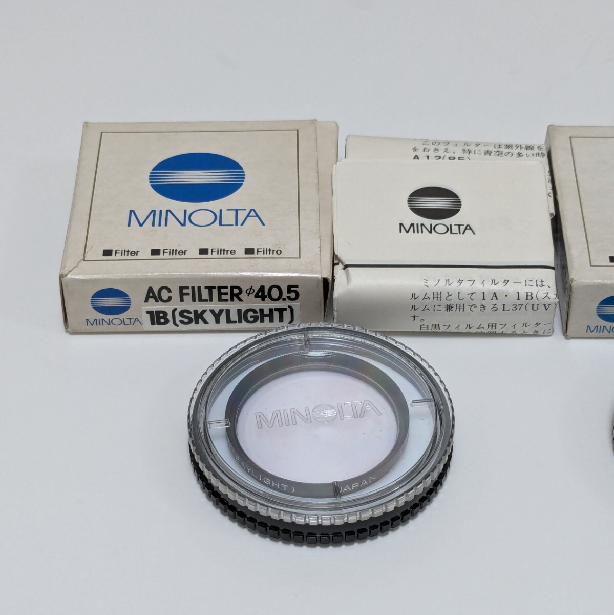 MINOLTA ミノルタ AC フィルター 2個セット 40.5mm 1B SKY LIGHT ND 4Xの画像2