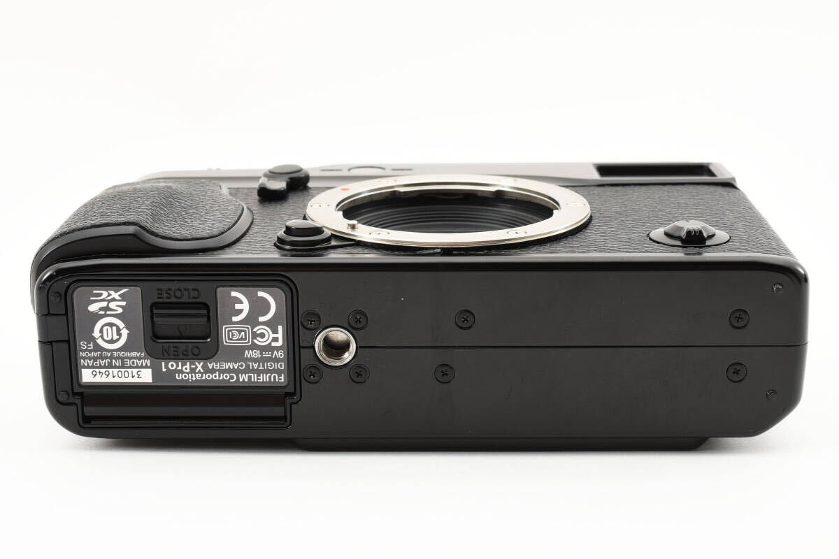 【美品】 FUJIFILM 富士フィルム ミラーレス一眼 カメラ X-Pro1 ボディ 1630万画素 一眼レフ デジタルカメラ 【動作確認済み】 #1394