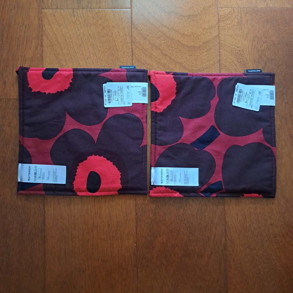 新品 marimekko マリメッコ ポットホルダー 鍋敷き  2枚セット