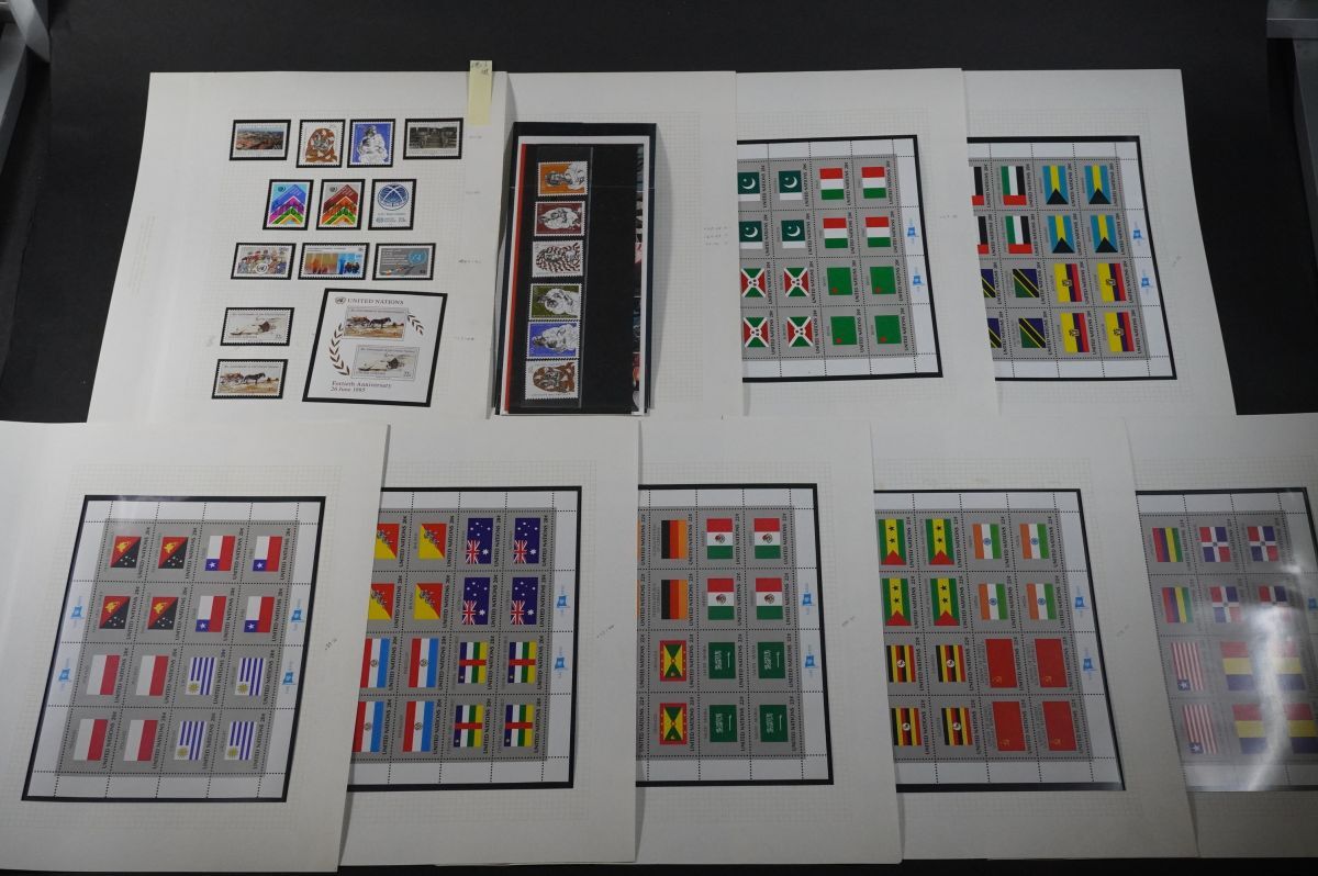 (717)外国切手国連切手アルバムボストーク1951年~1997年小型シート未使用約627枚国旗ナミビア委員会国際児童年ユニセフ20年1967年花火の画像7