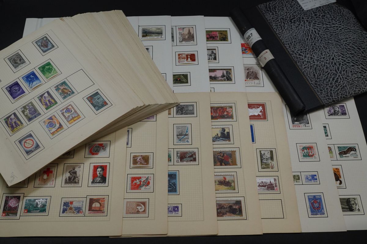 (716) foreign stamp Boss to-k album single one-side approximately 1561 sheets unused small size seat 1957 year ~1968 year Russia NOYTACCCP old so ream cosmos flight boctok Olympic used .