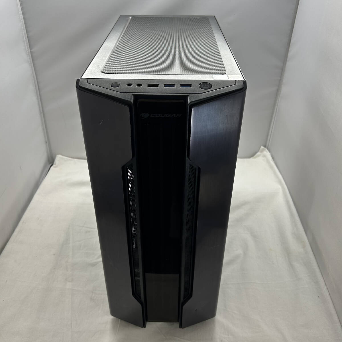 【ジャンク品】COUGARゲーミングPC RTX2080SUPER intel Corei7 第9世代【41801】の画像1