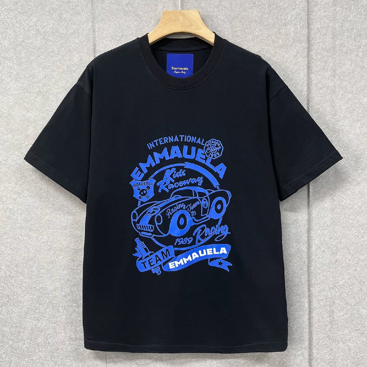 定番・半袖Tシャツ 定価2万◆Emmauela・イタリア・ミラノ発◆綿100％ 上質 薄手 通気 個性 車 プルオーバー カットソー アメカジ 夏服 XL_画像1